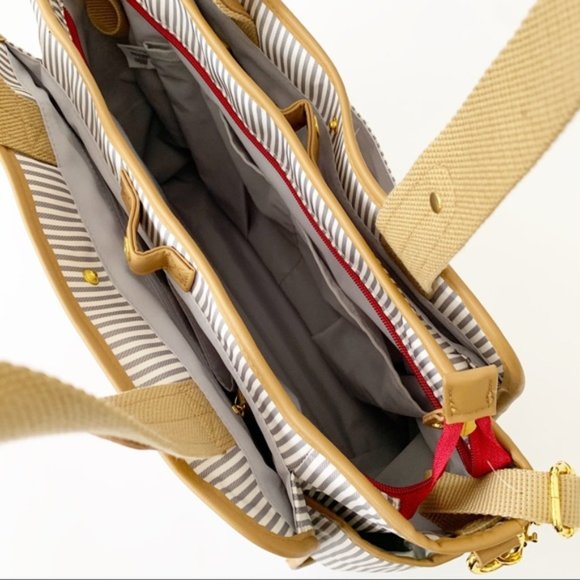 Skip Hop Grand Central Tote Diaper Bag - Picture 4 of 6